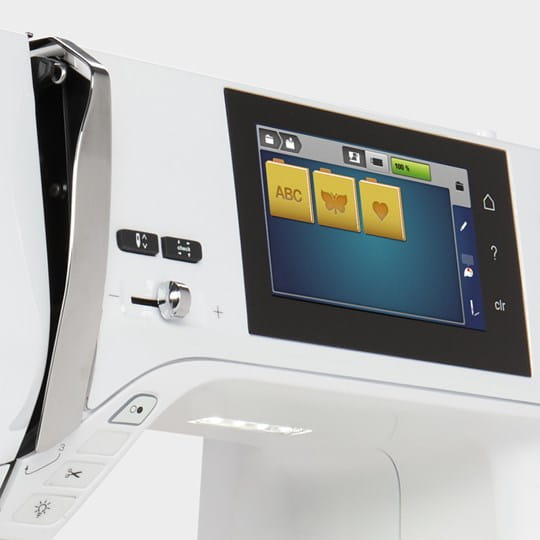 BERNINA 700 ohne oder mit SDT Stickmodul